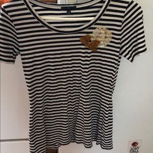 A striped tee shirt
